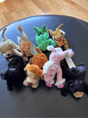 McDonalds Happy Meal Toys 2001 Toys R Us Animal Alley Collection Set Of 8